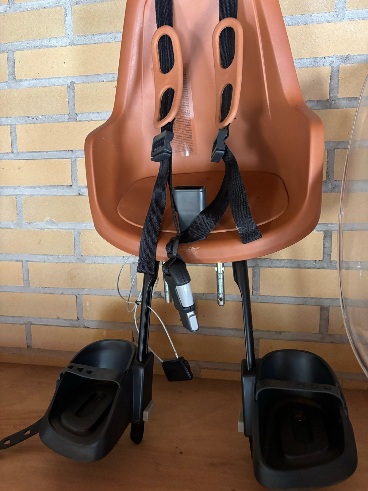 Bobike fietsstoeltje met windscherm, Ophalen of Verzenden, Gebruikt, Voetsteuntjes, Voorzitje
