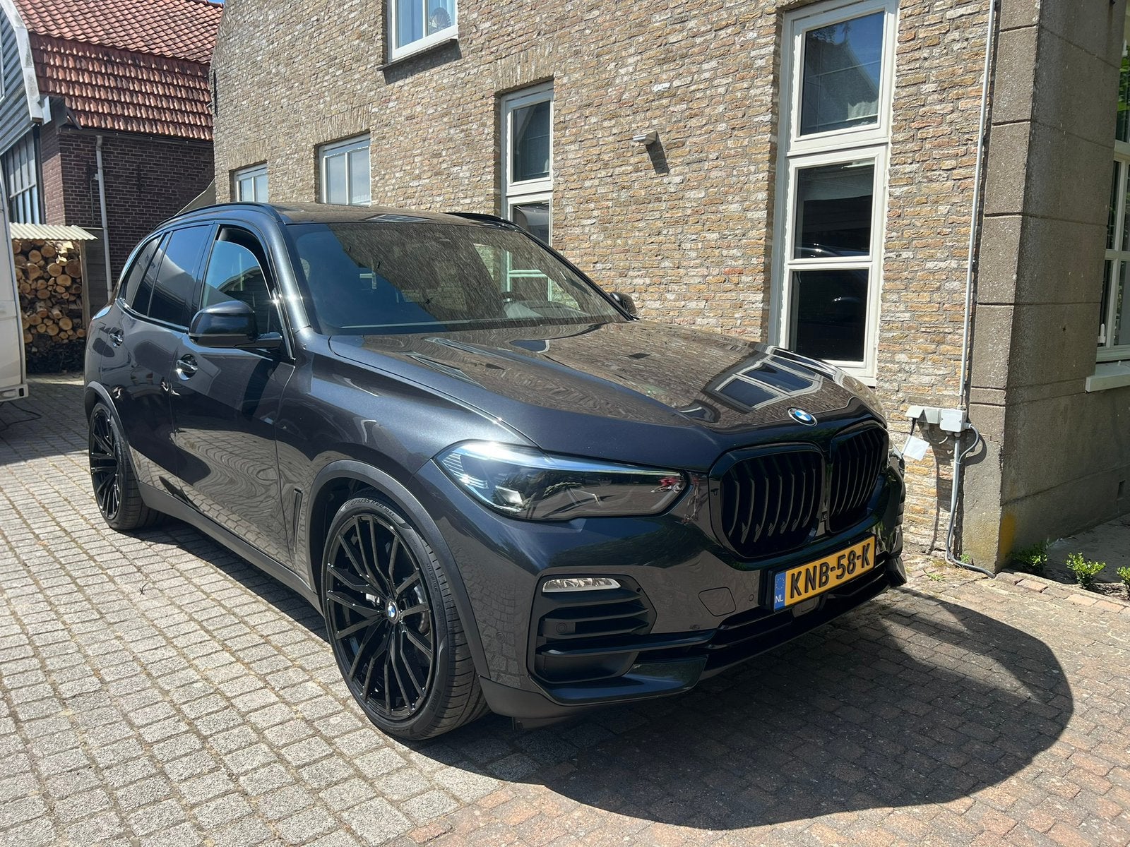 BMW X5 Xdrive45e 394pk LED Pano Trekh Massage Vol opties!!, Auto's, Parkeerassistent, Zwart, 2410 kg, Vierwielaandrijving