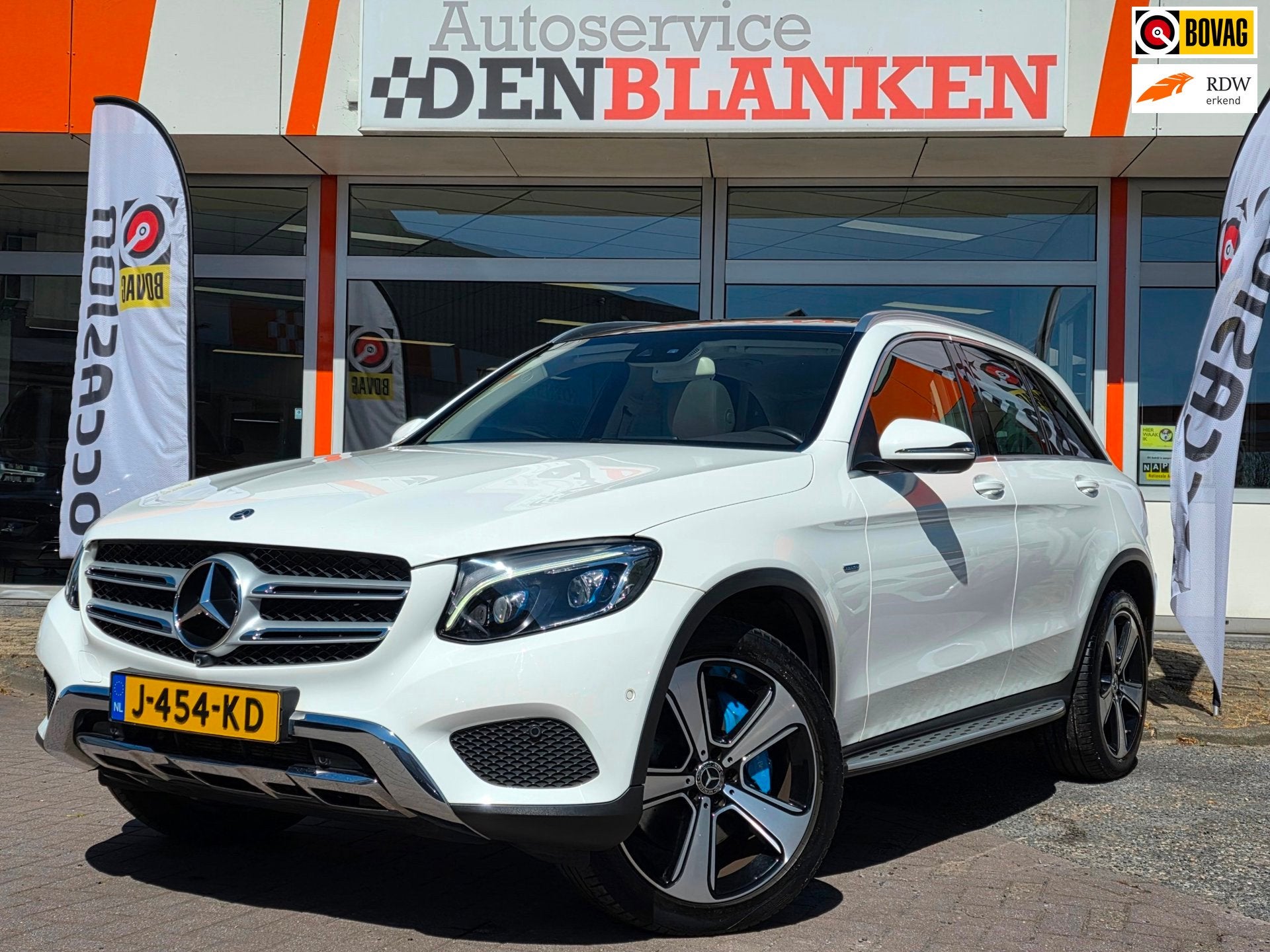 Mercedes-Benz GLC-klasse 350e 4MATIC Premium Plus BJ.11-2017, Auto's, Gebruikt, Euro 6, 4 cilinders, 2000 kg