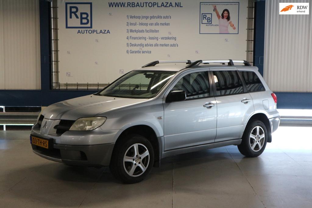 Mitsubishi Outlander Sport 2.0 Invite+ / NAP / AIRCO / LEUKE, Voorwielaandrijving, 136 pk, 4 cilinders, Elektrische ramen