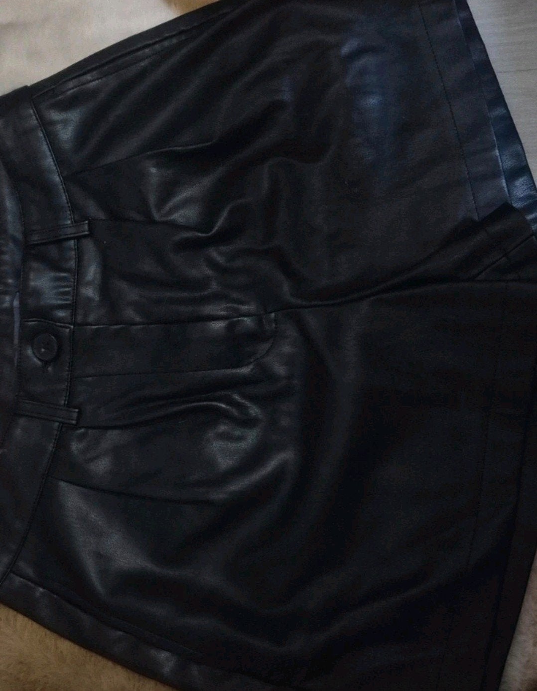 Primark Zwarte Faux Leren Shorts - Maat 38/40 (M), Maat 38/40 (M), Zwart, Ophalen of Verzenden, Zo goed als nieuw