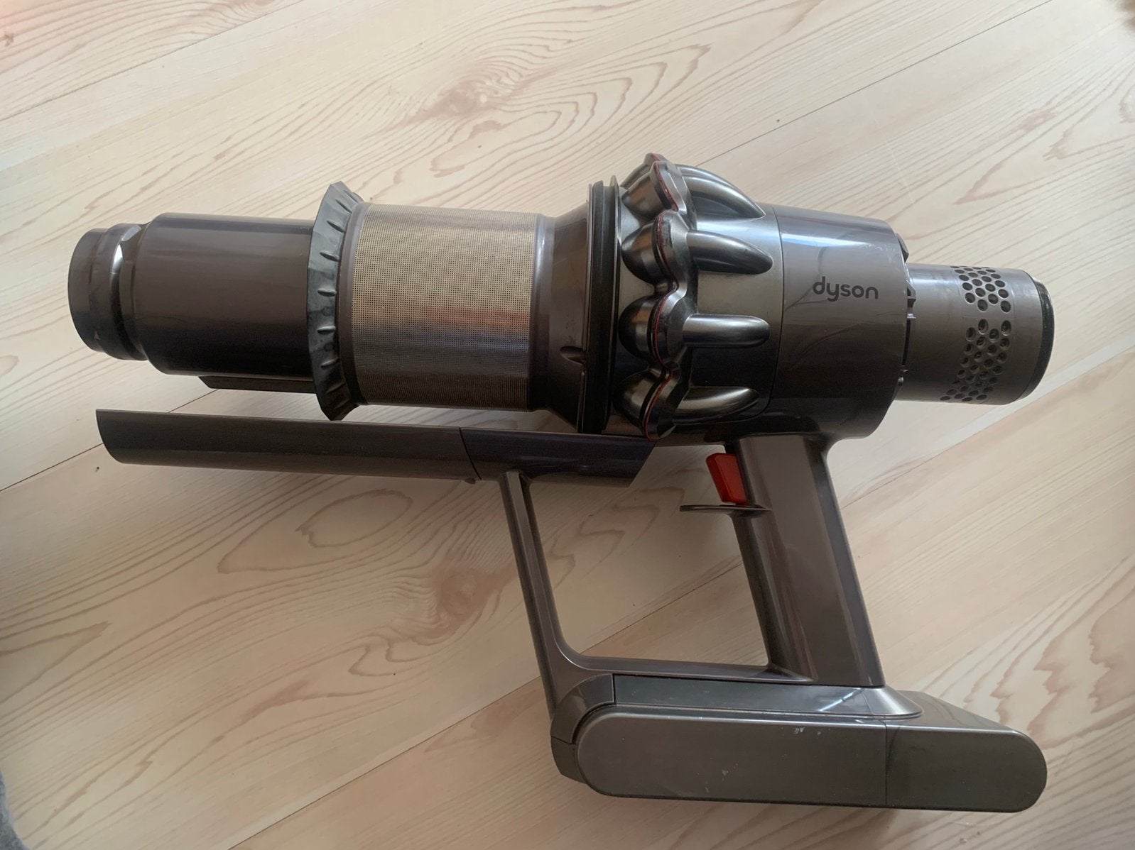 Dyson v11 main body, cyclone en accu DEFECT, Ophalen of Verzenden, Dyson, Geschikt voor tapijt, Niet werkend