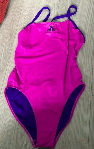 Adidas badpak zgn maar m	€ 7,50, Ophalen of Verzenden, Zo goed als nieuw, Zwart, Badpak