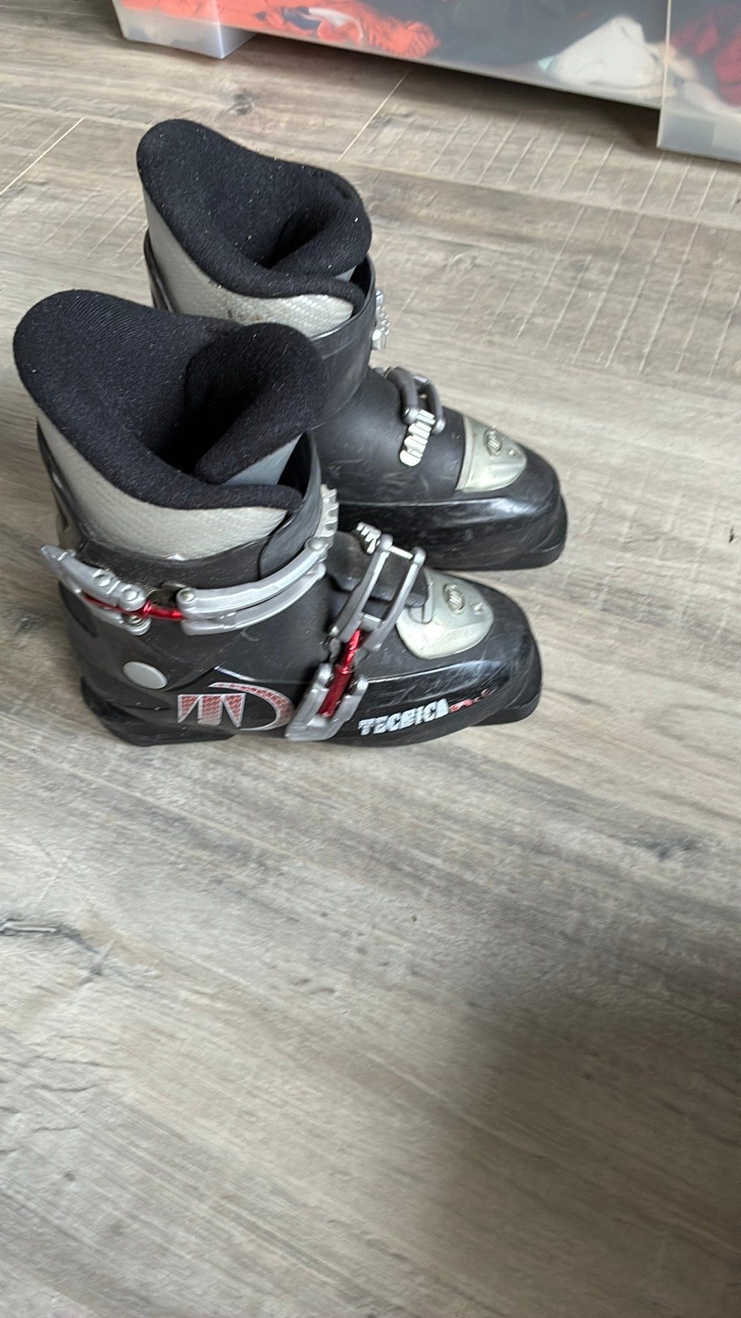 Skischoenen voor kind Tecnica, Sport en Fitness, Skiën en Langlaufen, Overige merken, Gebruikt, 100 tot 140 cm, Schoenen