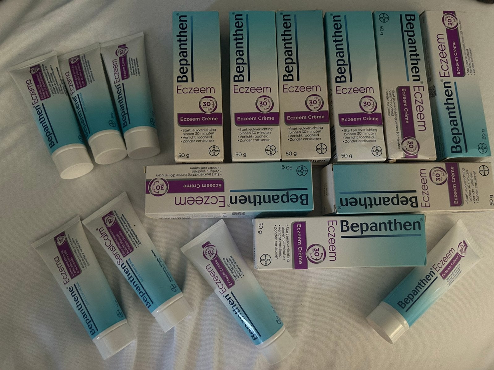 16 Eczeem Bepanthen tubes+foto 2 gratis erbij, Ophalen of Verzenden, Nieuw, Overige typen