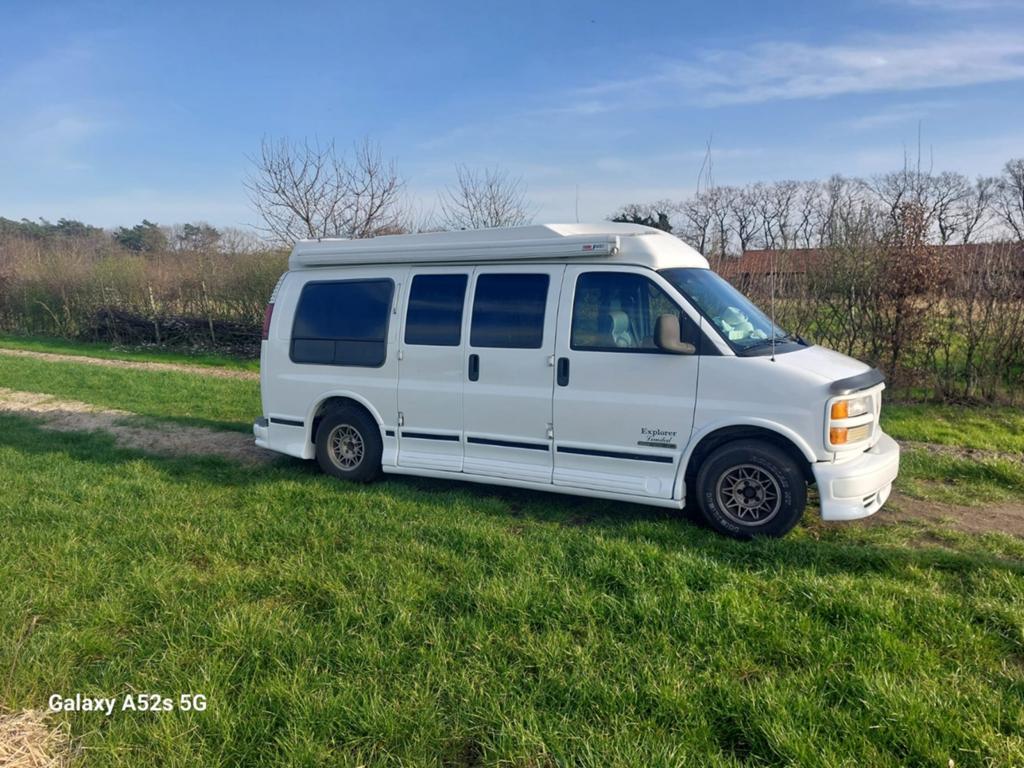 GMC Savana Explorer Limited Campervan, Automaat, Buscamper of Camperbus, Tot en met 2, Particulier