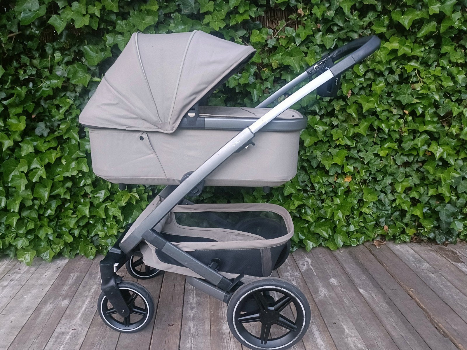 Joolz Geo3 kinderwagen in Sage Green, compleet, Ophalen, Zo goed als nieuw, Overige merken