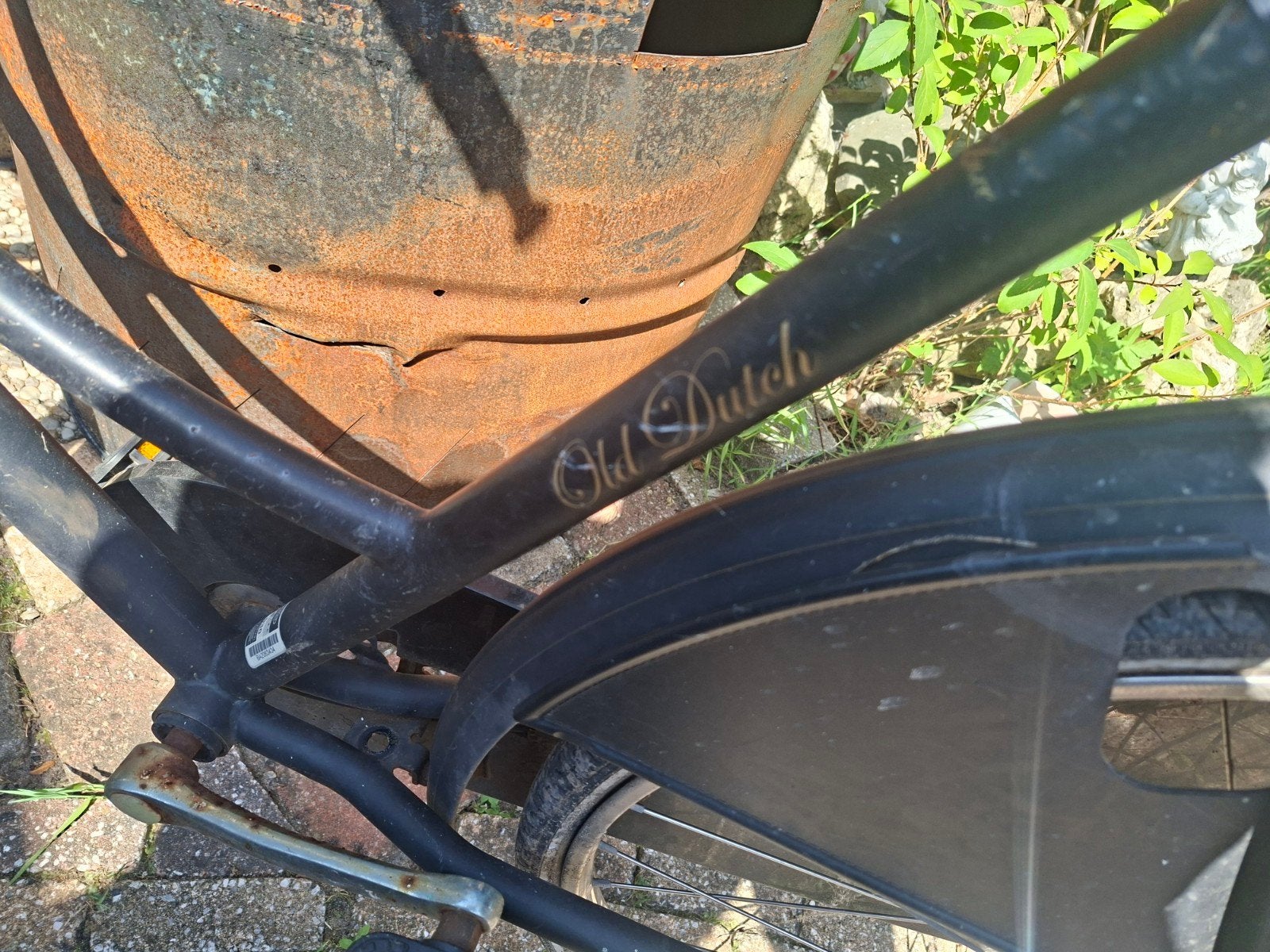 Zwarte dames fiets met krat / tassen drager, Fietsen en Brommers, Fietsen | Oldtimers, Ophalen