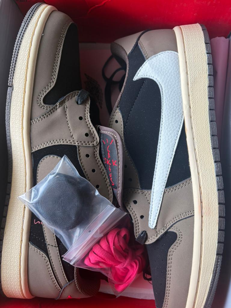 Nike Air Jordan 1 Low Travis Scott Reverse Mocha Maat 45, Kleding | Heren, Schoenen, Bruin, Nieuw, Ophalen of Verzenden, Sneakers of Gympen