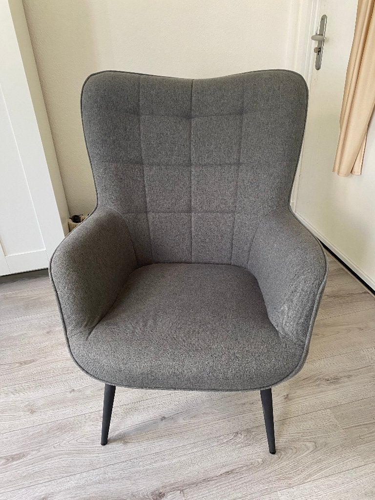 Comfortabele grijze fauteuil – Zeer goede staat, Huis en Inrichting, Ophalen, Overige materialen, 75 tot 100 cm, Zo goed als nieuw
