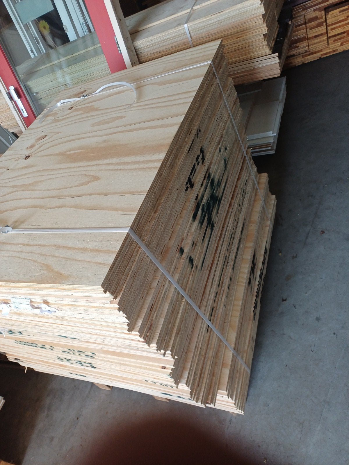 Underlayment / multiplex 12 mm, Ophalen
