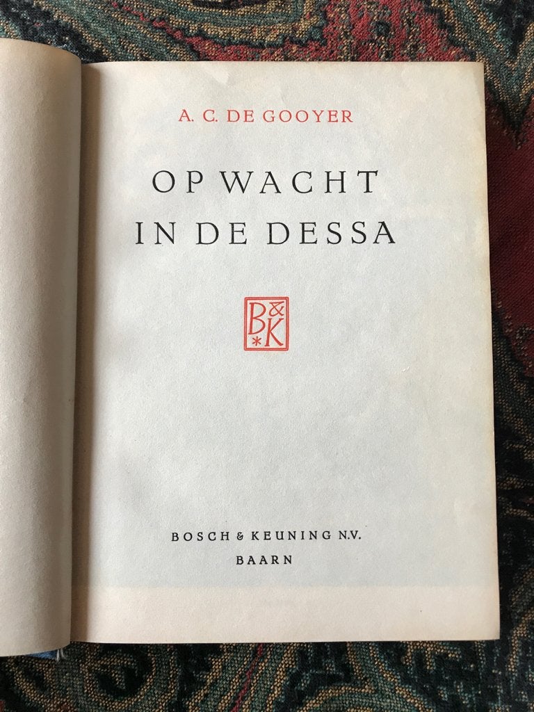 Op Wacht in de Dessa over het leven v.e.soldaat in Ned-Indie, Boeken, Ophalen of Verzenden, Tweede Wereldoorlog, Zo goed als nieuw
