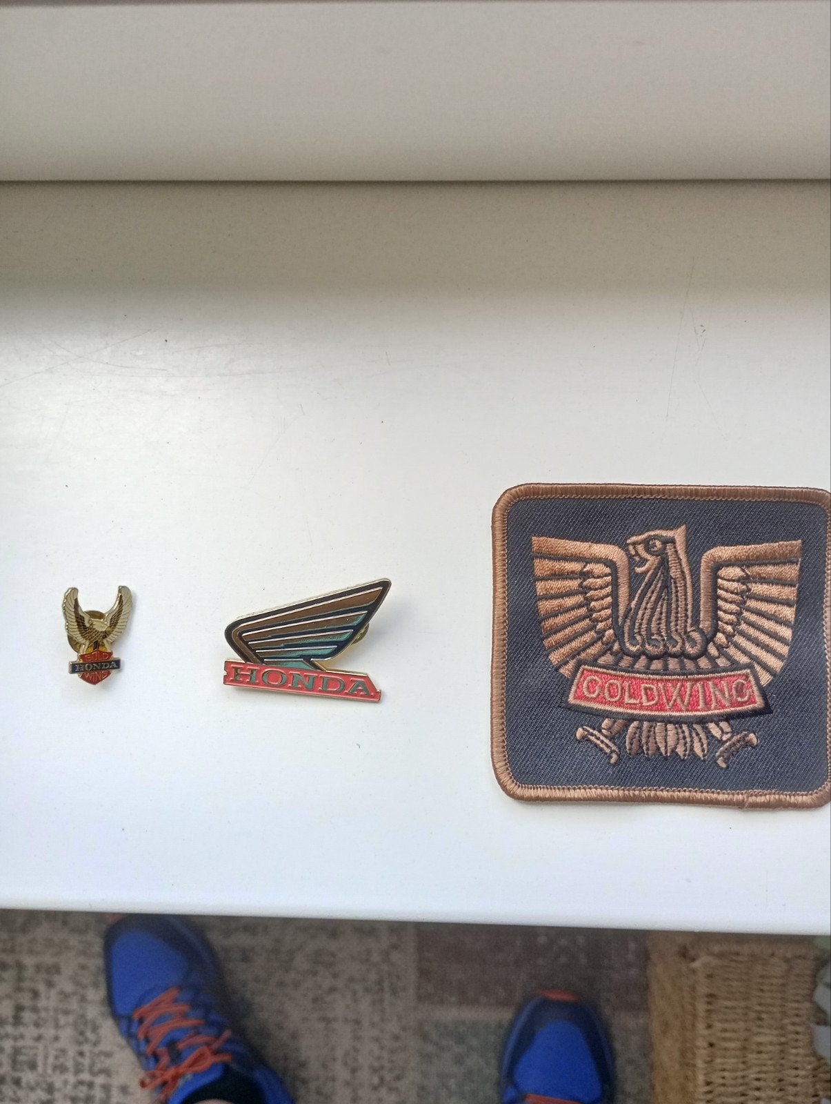 Honda goldwing embleem -- pins, Ophalen