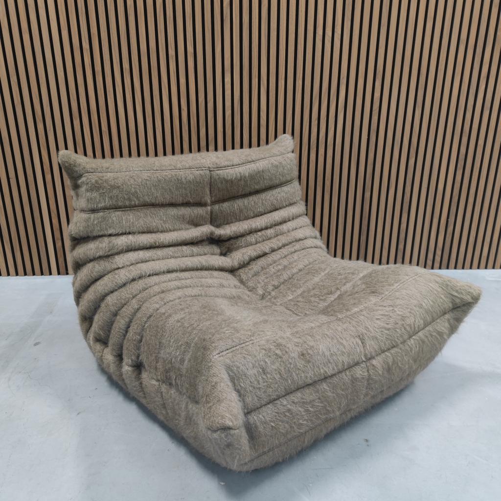 Ligne Roset Togo Fireside Chair 1-zits | Kieffer Feral Terra, Ophalen of Verzenden