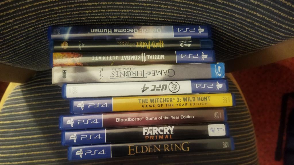 Playstation 4 1Tb, Gebruikt, Met 2 controllers, Ophalen of Verzenden, Met harde schijf