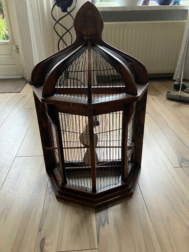 Houten sier vogelkooi, Ophalen, Gebruikt