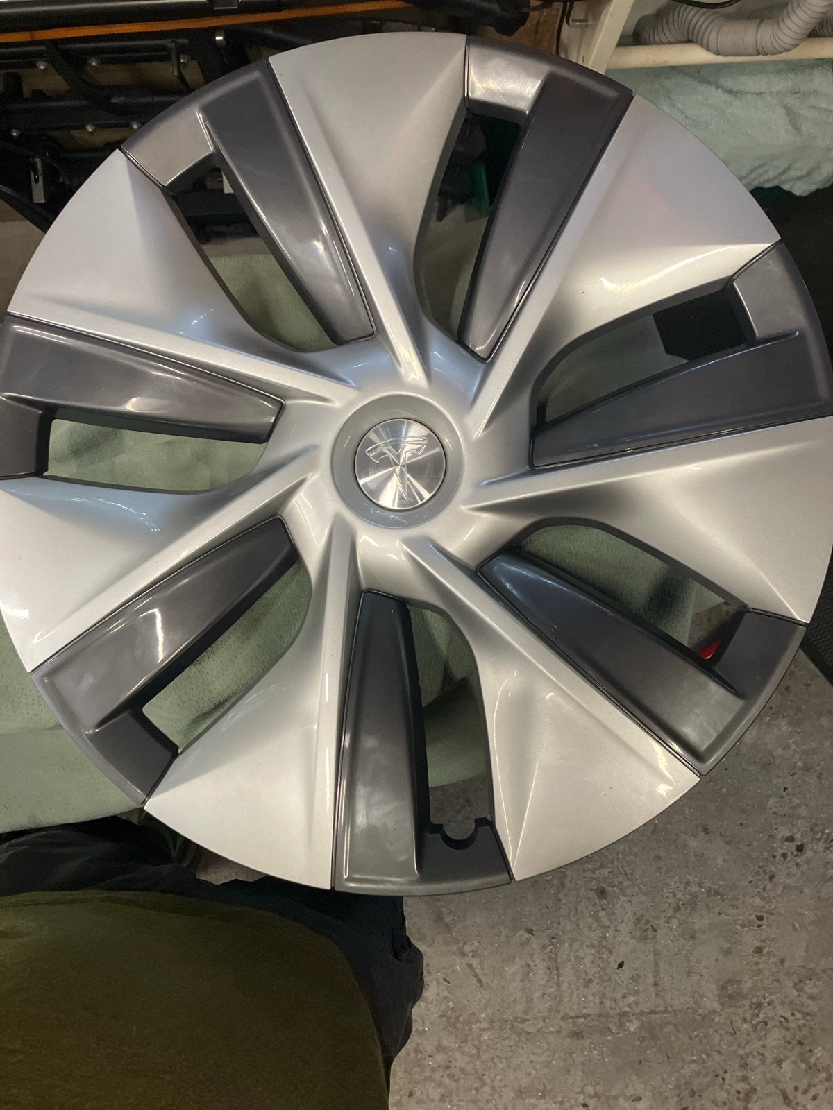Complete set Tesla wieldoppen - Nieuwstaat, Auto diversen, Ophalen of Verzenden, Nieuw