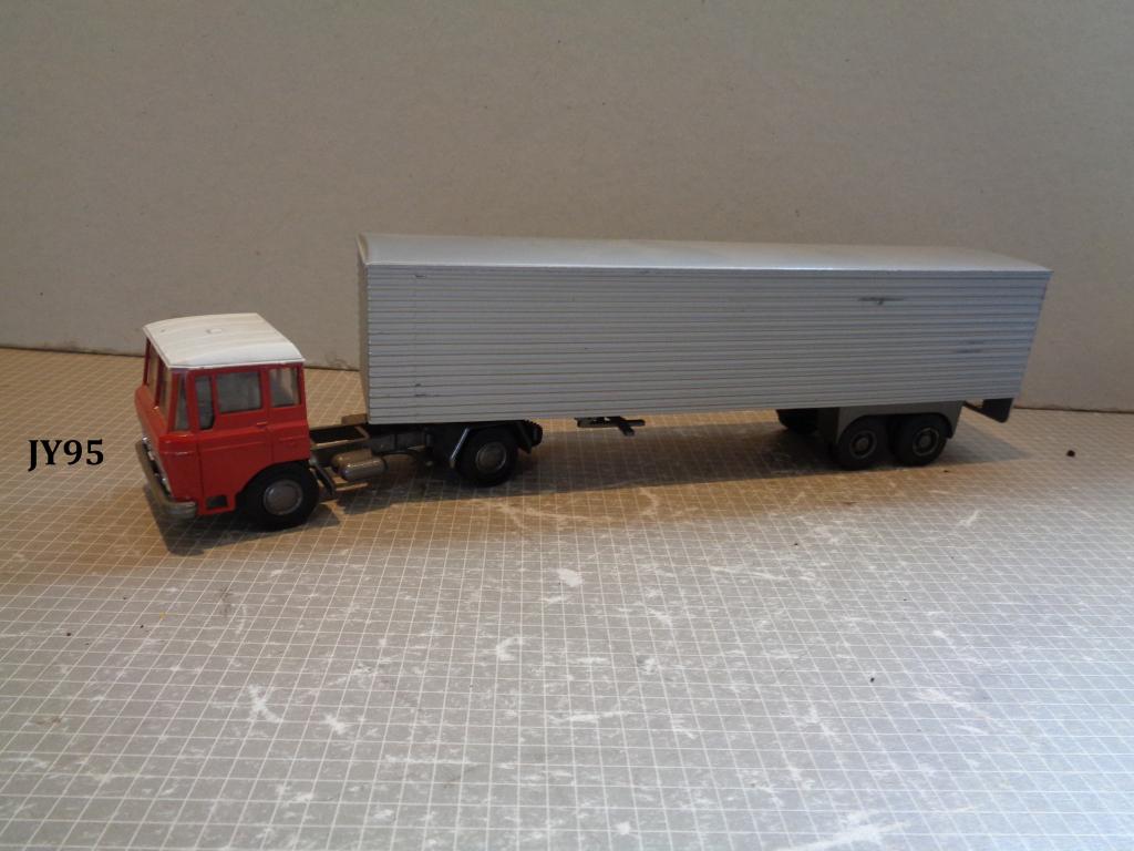 lion daf 2600 met eurotrailer, Ophalen of Verzenden, Gebruikt, Bus of Vrachtwagen, Lion Toys