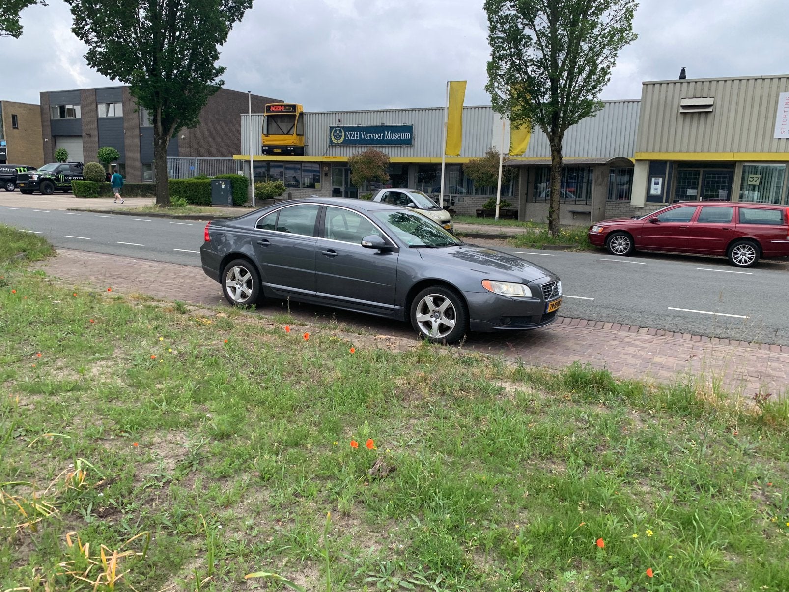Volvo S80 2.5 T Geartronic 2007 Grijs, Auto's, Volvo, Euro 5, 1800 kg, 1514 kg, Overige kleuren