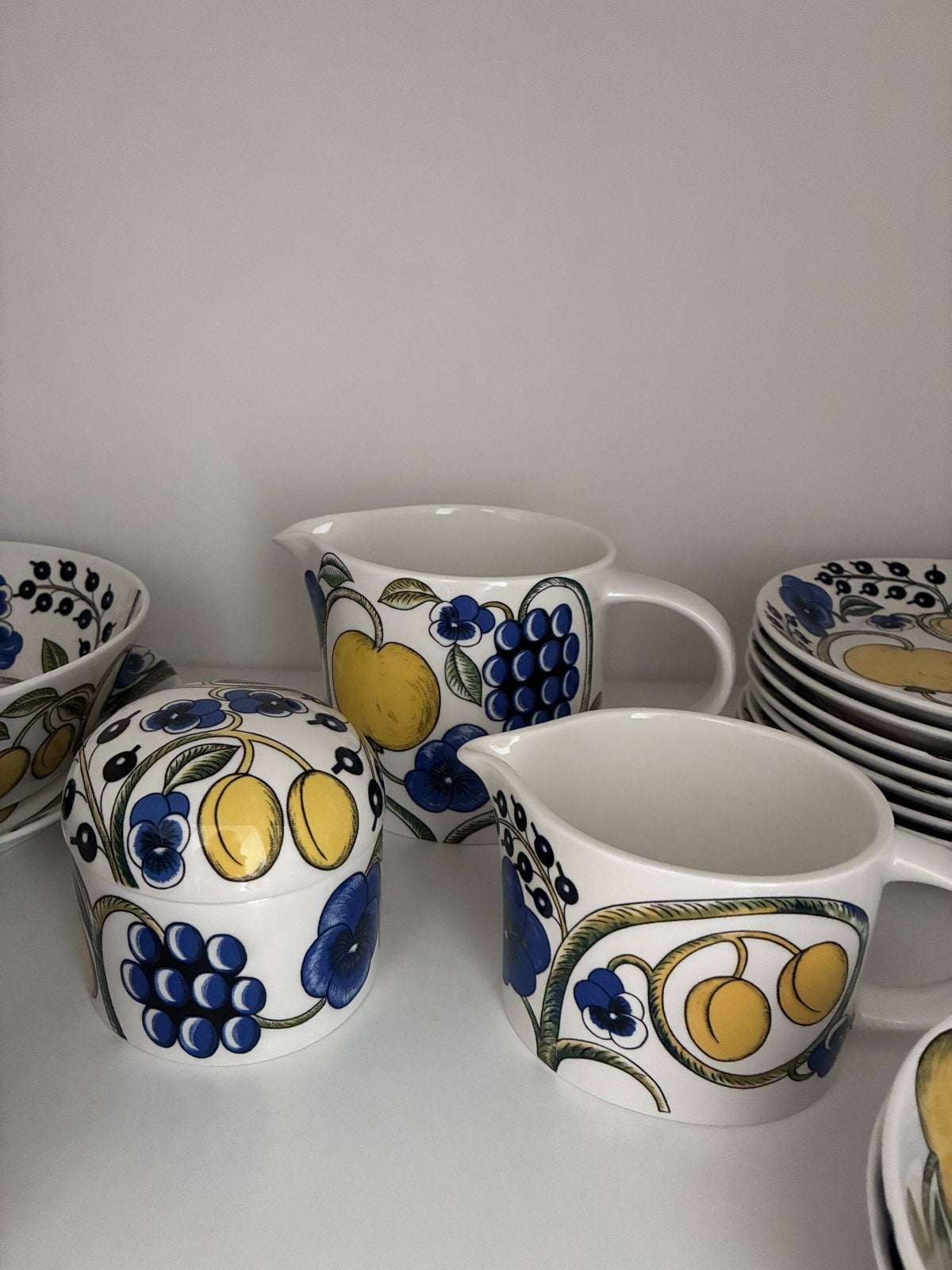 Arabia Finland Paratiisi Servies - 27 items, Ophalen, Arabia, Keramiek, Vintage