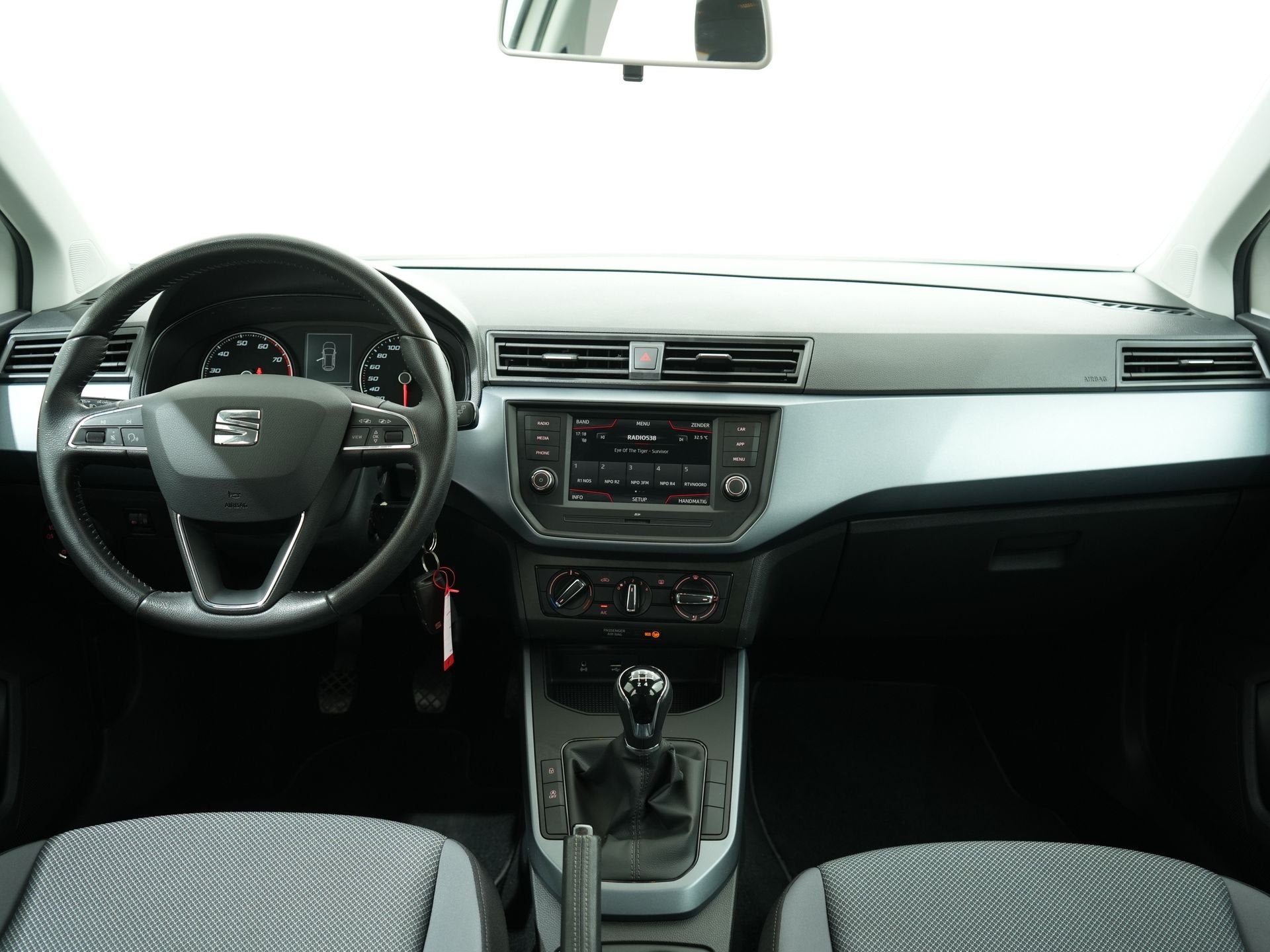 SEAT Arona 1.0 TSI 95PK STYLE | Cruise | zeer nette auto, Auto's, Voorwielaandrijving, Stof, Gebruikt, Origineel Nederlands
