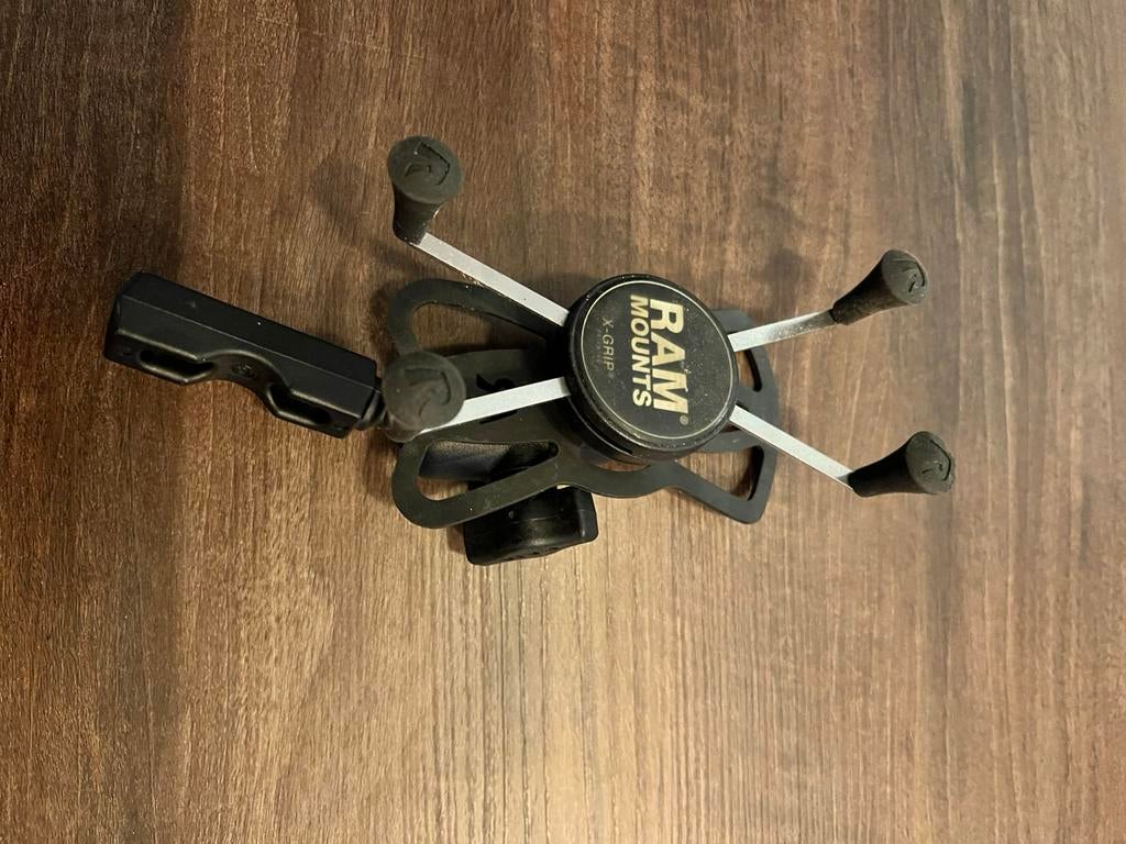 RAM Mount telefoonhouder, Ophalen, Zo goed als nieuw