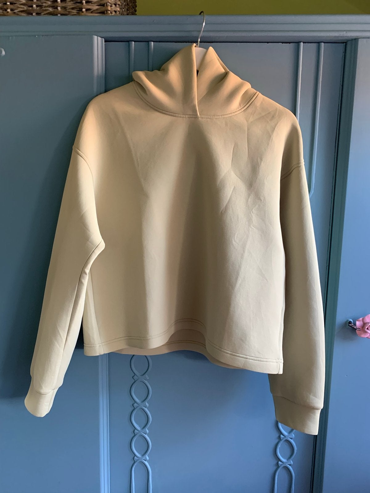 Uniqlo hoodie maat M, Ophalen of Verzenden, Zo goed als nieuw, Maat 38/40 (M), Groen