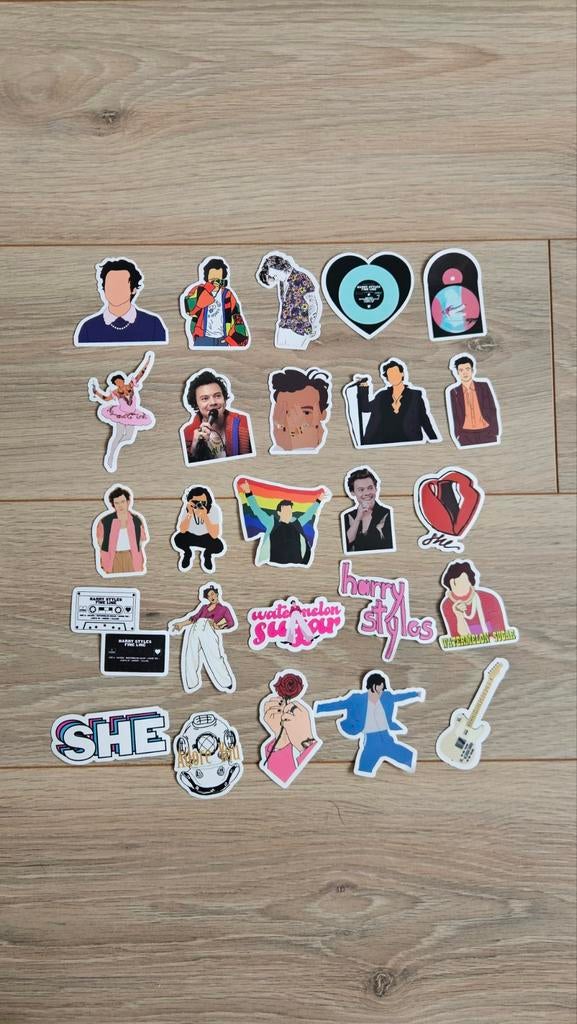 25x Harry styles stickers, Ophalen of Verzenden, Nieuw, Meerdere stickers