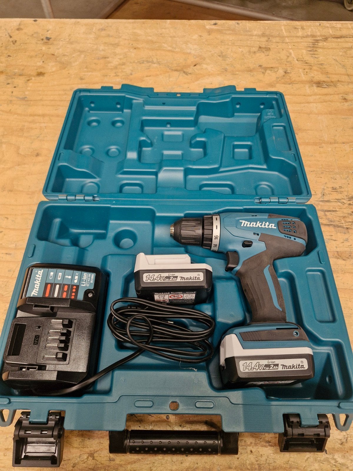 Makita DF347DWE Boor-/Schroefmachine - Zo goed als nieuw