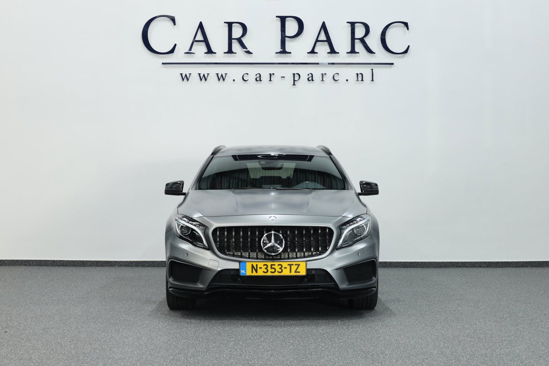Mercedes-Benz GLA-klasse AMG 45 4MATIC Edition 1 MATT/LED/LE, Gebruikt, Euro 6, 4 cilinders, Leder