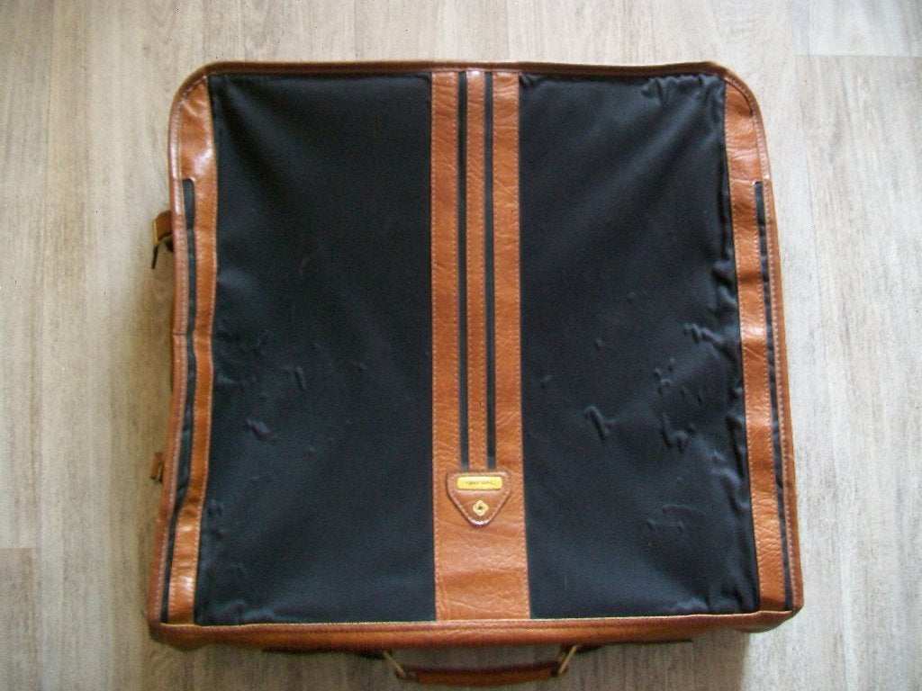 Samsonite kostuumreistas, kledinghoes, 30 cm of meer, Bruin, Zo goed als nieuw, 35 tot 55 cm