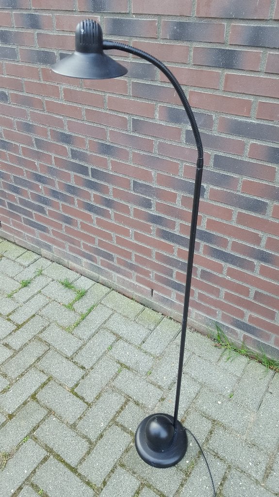 Vintage jaren 80 vloerlamp, zwart, buigbaar, halogeen. S7, Tweedehands verkoop, Tweedehands verkoop, Gebruikt, Ophalen of Verzenden