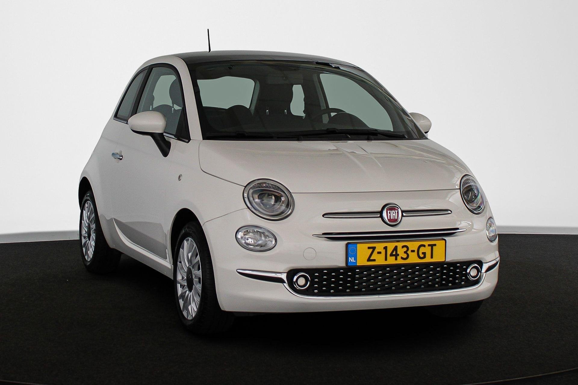 Fiat 500 1.0 Hybrid Dolcevita Panoramadak Apple CarPlay Park, Auto's, Voorwielaandrijving, 12 maanden, Stof, 40 €/maand