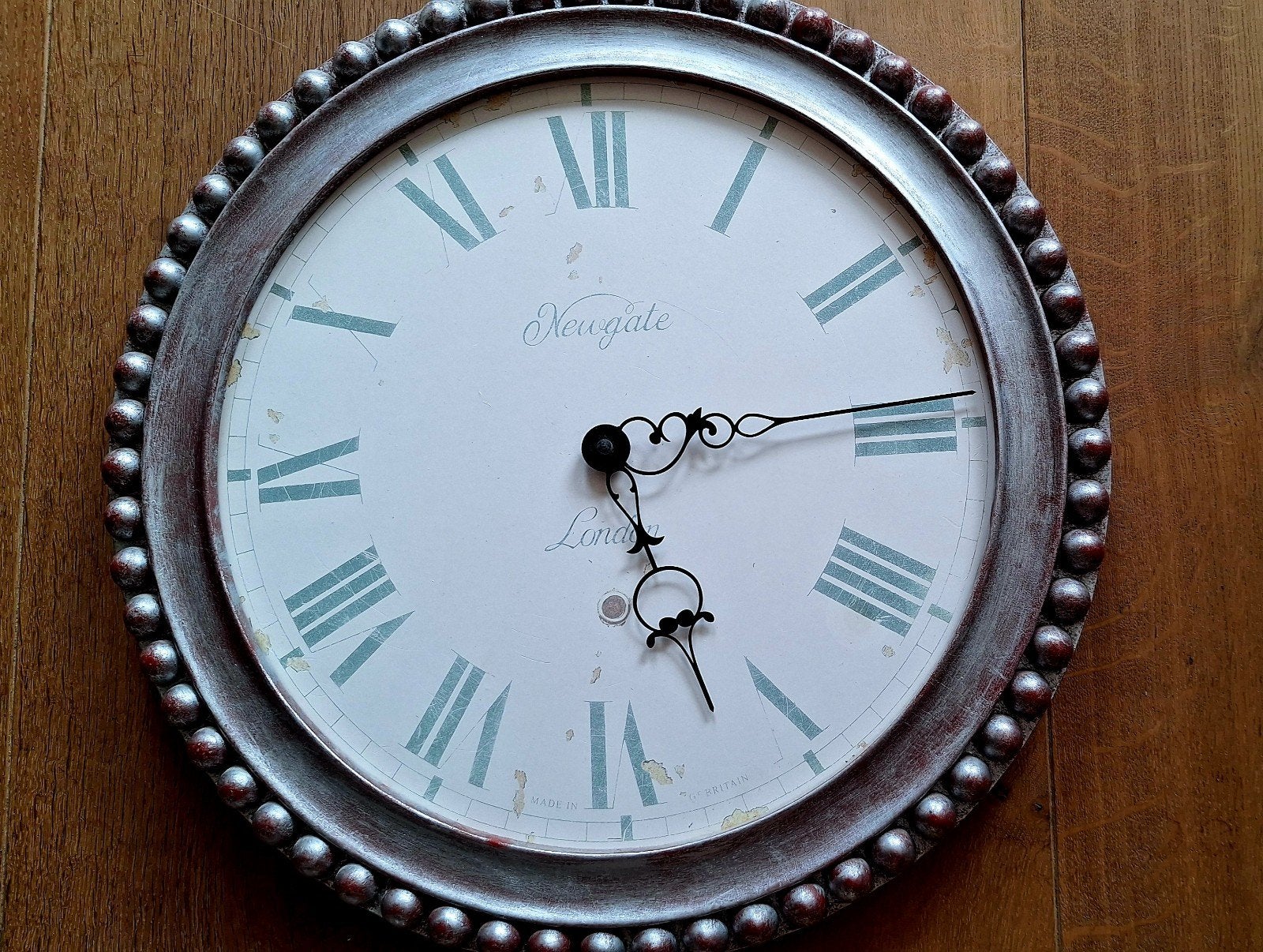 Mooie wandklok in goede staat!, Huis en Inrichting, Landelijk, Ophalen of Verzenden, Gebruikt, Wandklok