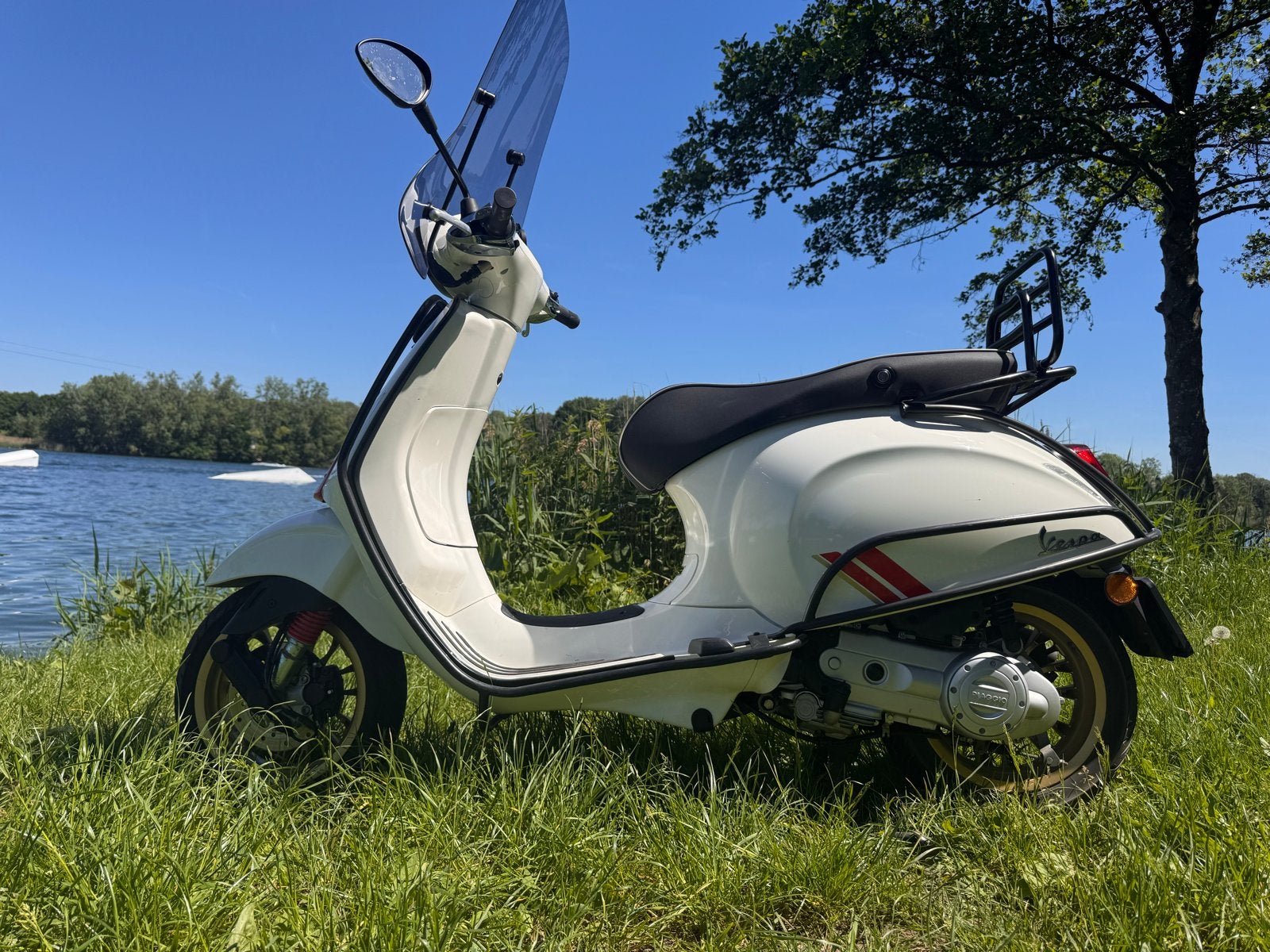 Vespa Sprint 2020- Zo goed als nieuw, Ophalen, Overige modellen, Maximaal 45 km/u, Zo goed als nieuw