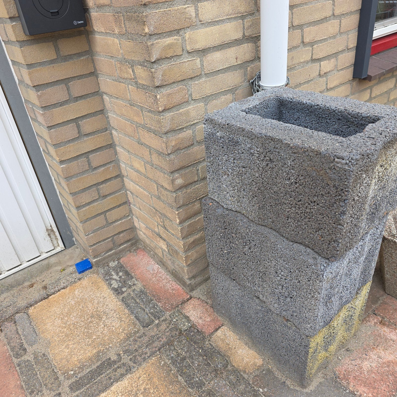 3 bloembakken c.q. bankje in wording, Ophalen, Kunststof, Gebruikt, Minder dan 60 cm