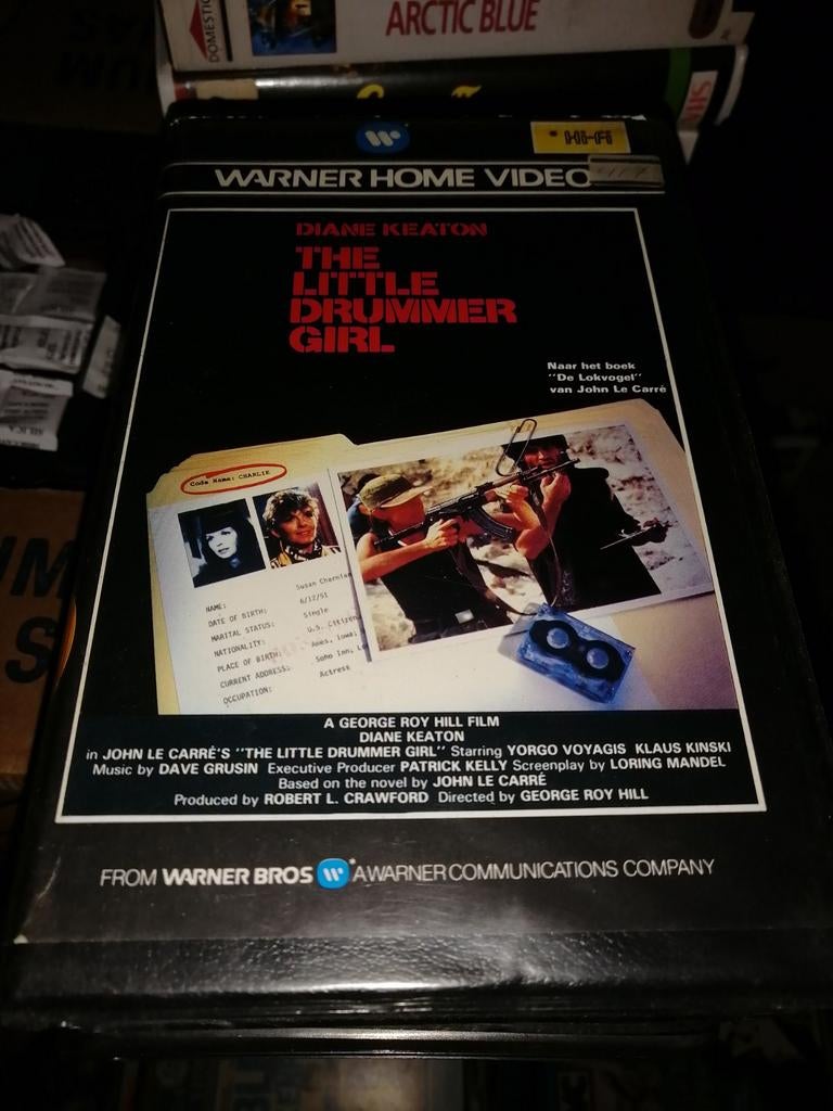 VHS ex-rental - The Little Drummer Girl, Vanaf 16 jaar, Ophalen of Verzenden, Gebruikt, Horror