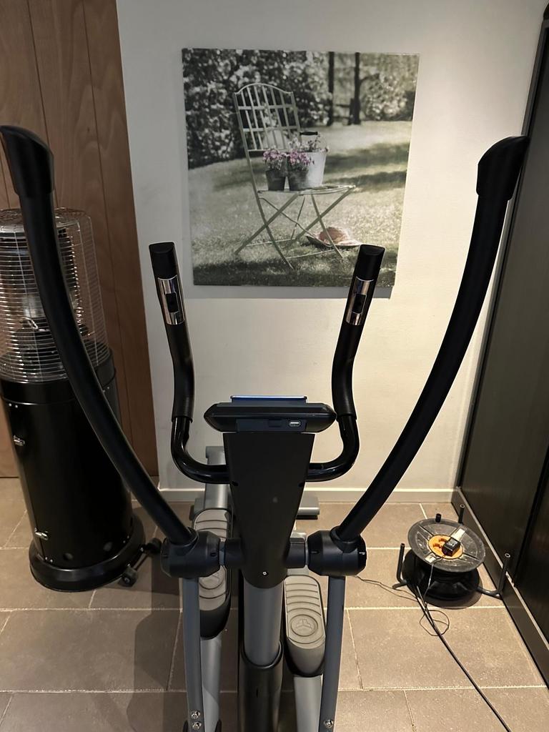 Flow Fitness Glider DCT2500i Crosstrainer, Ophalen, Gebruikt, Crosstrainer, Metaal
