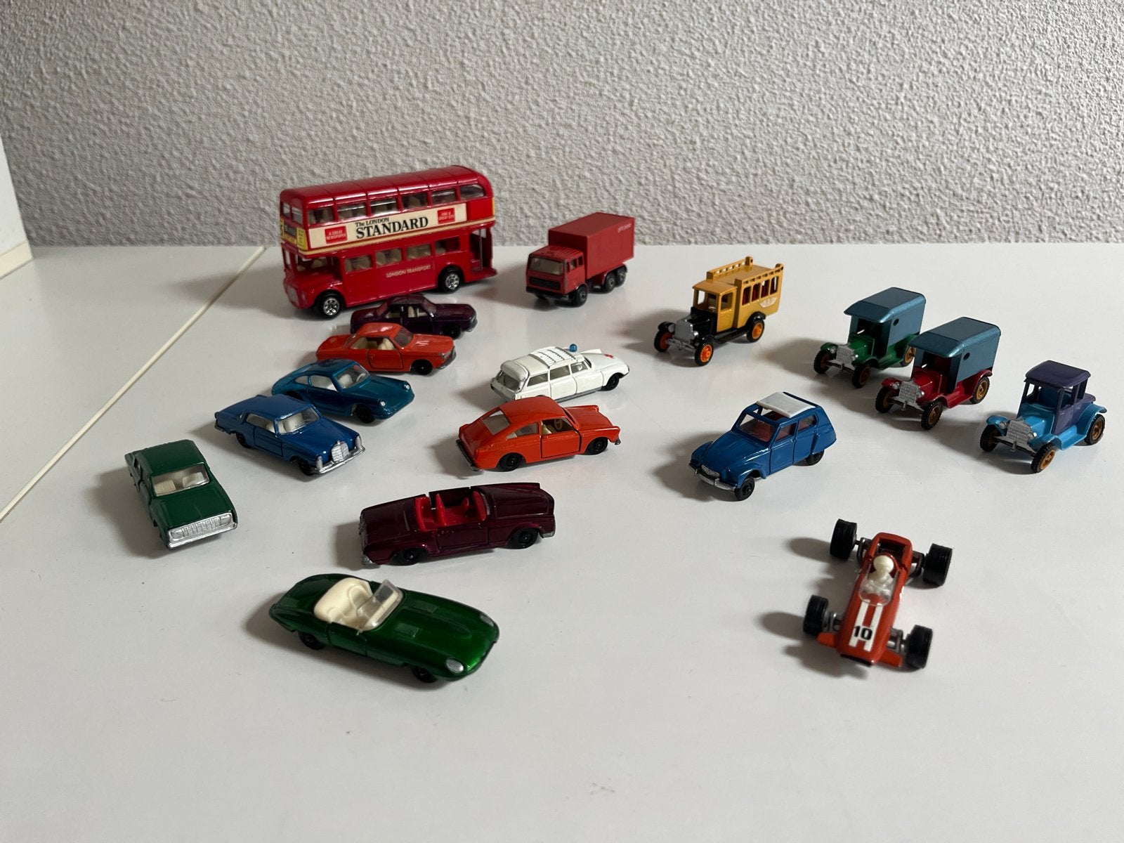 Verzameling van 16 EFSI en 1 Gorge miniatuur auto’s, Ophalen of Verzenden, Gebruikt, Overige typen