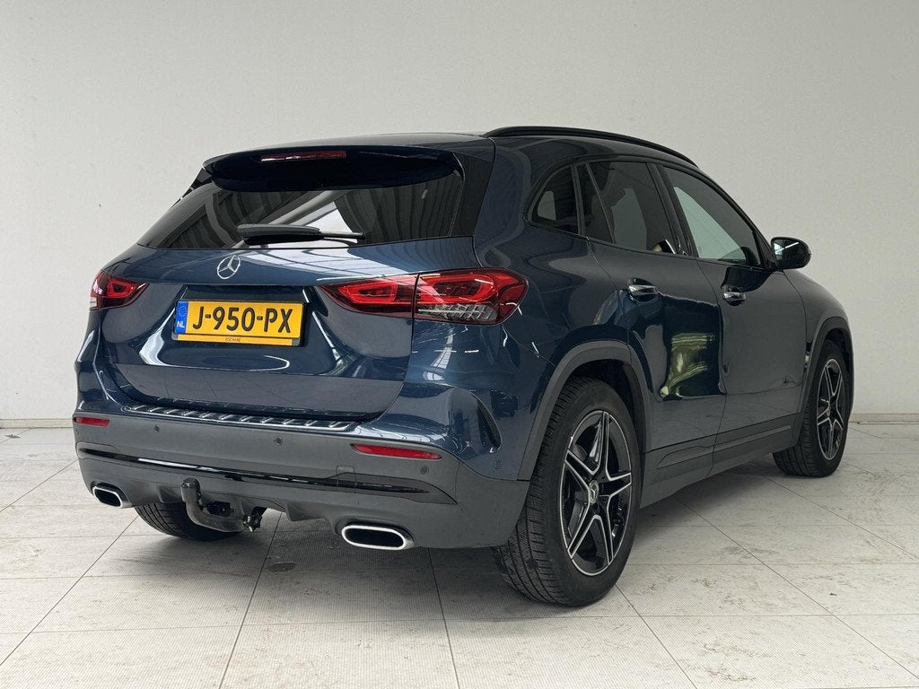 Mercedes-Benz GLA-klasse 200 Business Solution AMG | Trekhaa, Auto's, Mercedes-Benz, 4 cilinders, Met garantie (alle), Blauw, Leder en Stof