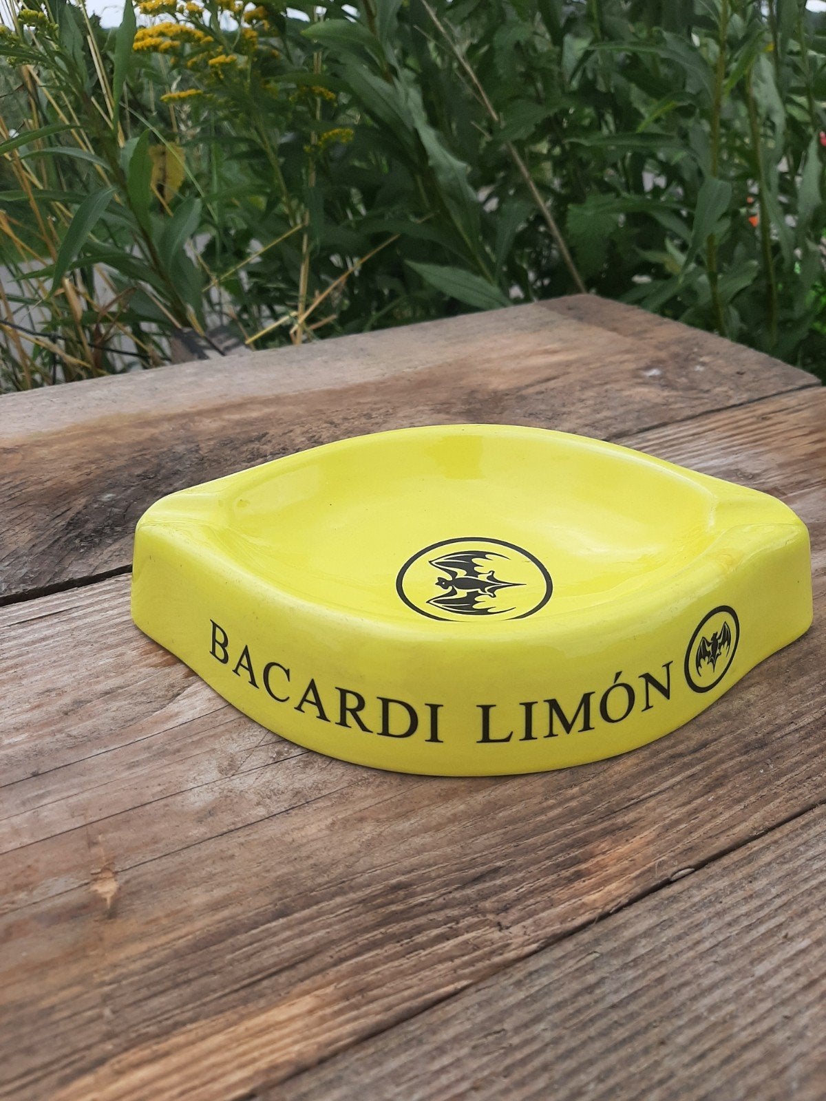Bacardi Lemon - Asbak - (Limon / iconische citroen), Ophalen of Verzenden, Asbak