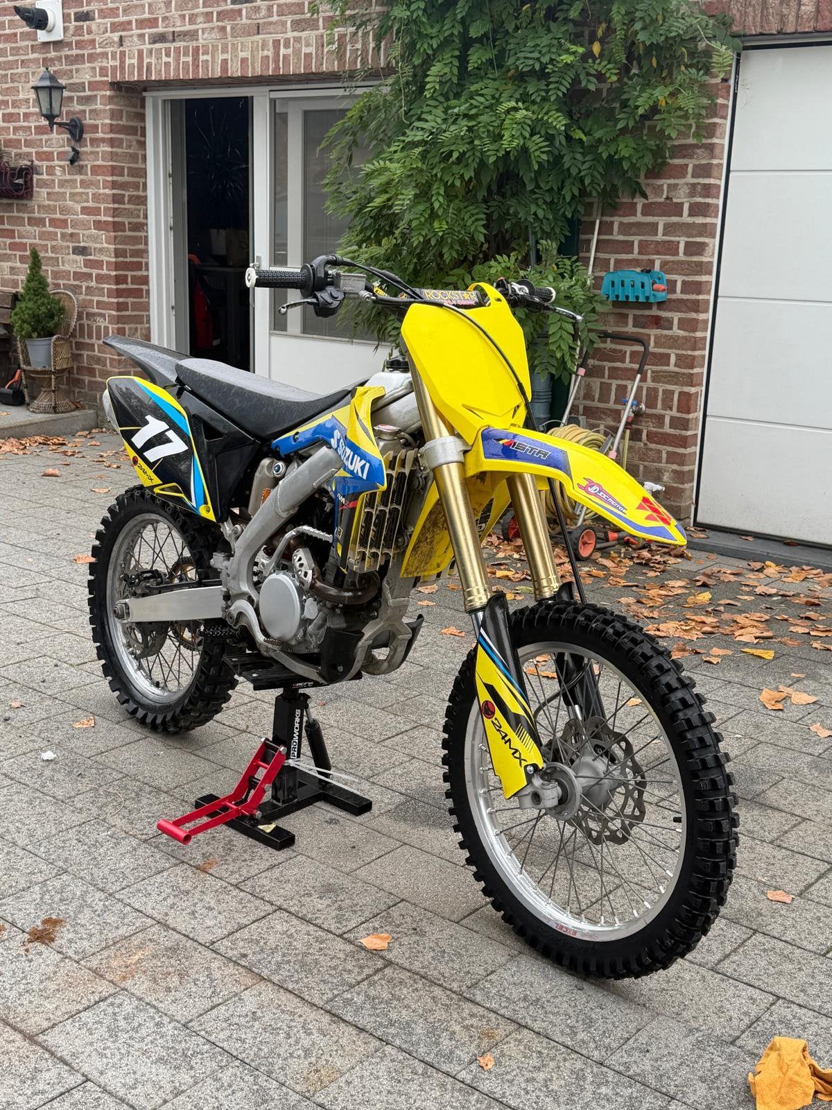 Suzuki rmz 250 topstaat, Ophalen, 250 cc, Zo goed als nieuw, 5 versnellingen