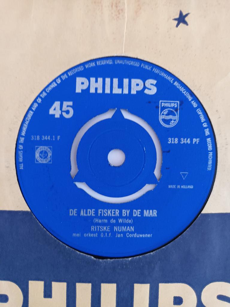 Ritske Numan - De Alde Fisker By De Mar  (Philips 318 344), 7 inch, Ophalen of Verzenden, Zo goed als nieuw, Levenslied of Smartlap
