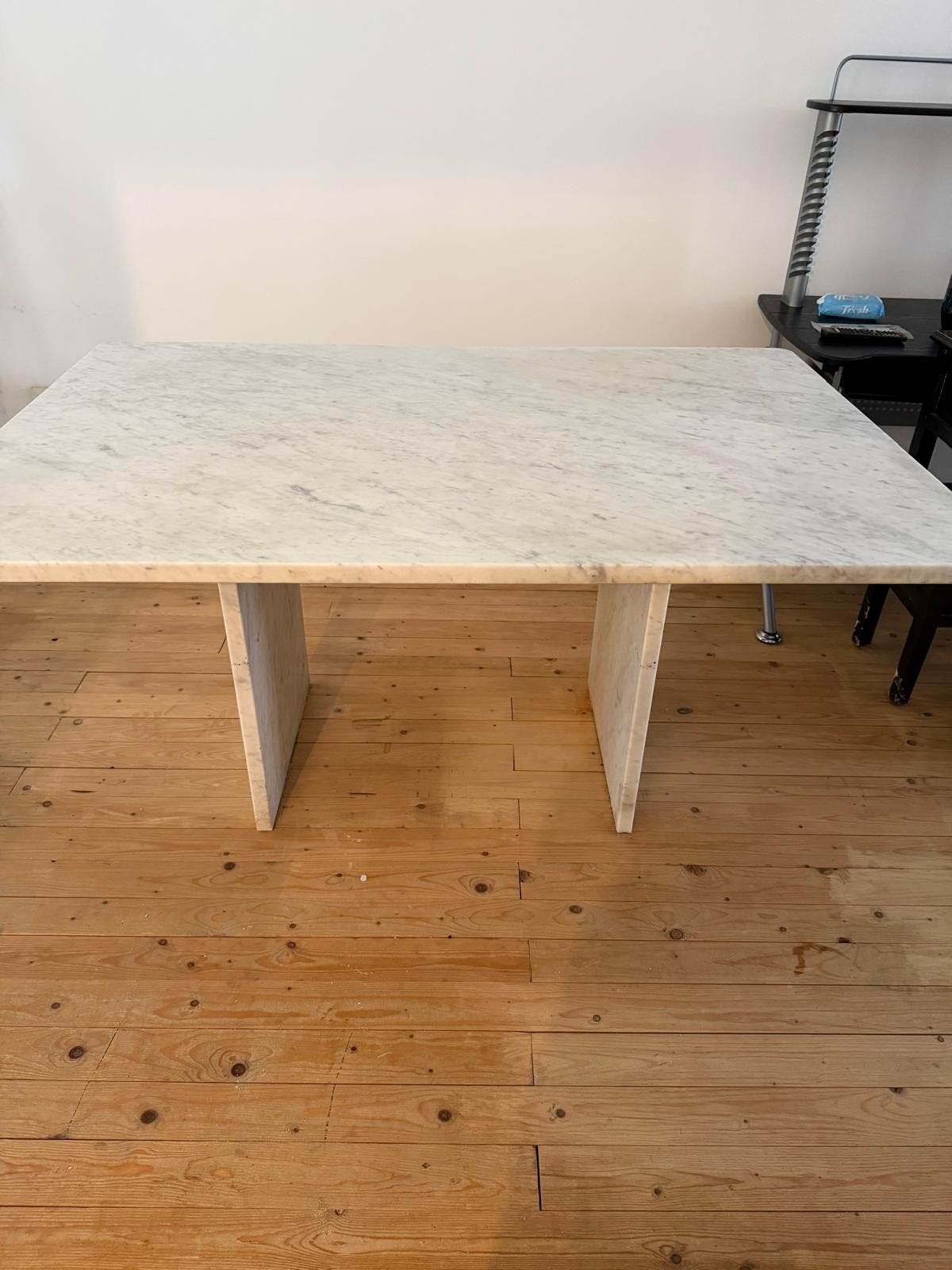 Massief marmeren eettafel,, Ophalen, Overige materialen, Gebruikt, 50 tot 100 cm