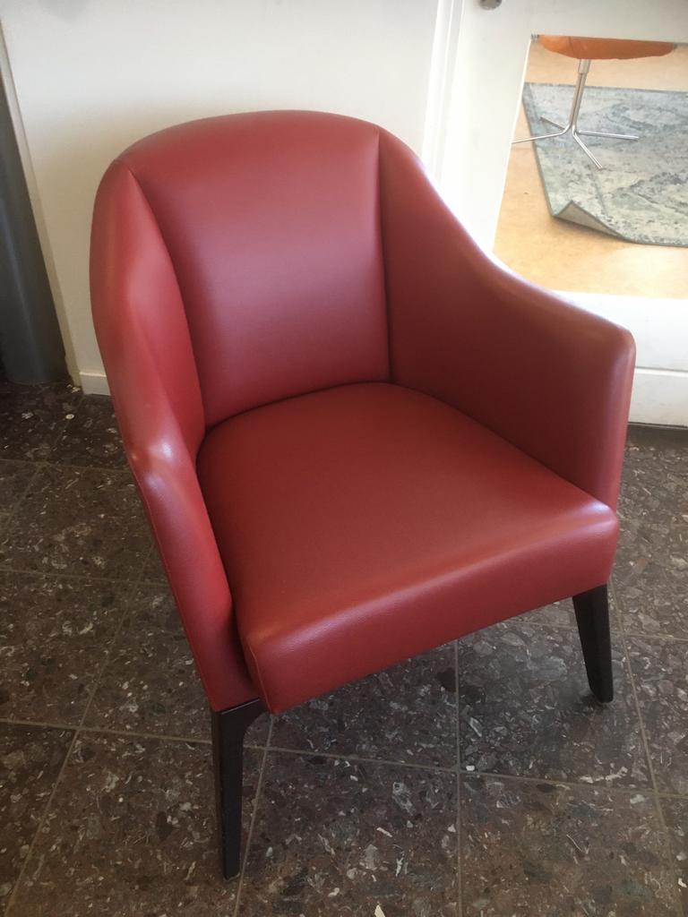 Mooie degelijke  design fauteuil. Merk : Wiesner Hager., Ophalen, Zo goed als nieuw, 50 tot 75 cm