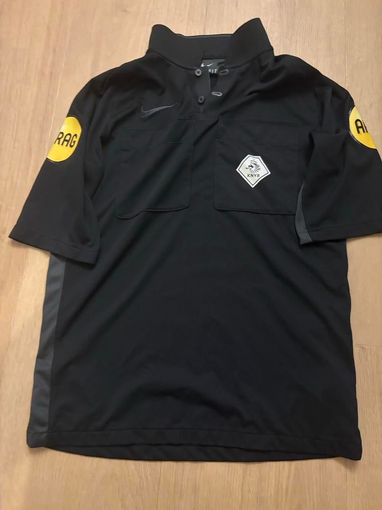KNVB Nike scheidsrechter shirts - Geel & Zwart (M), Ophalen of Verzenden, Gedragen, Maat 48/50 (M), Voetbal