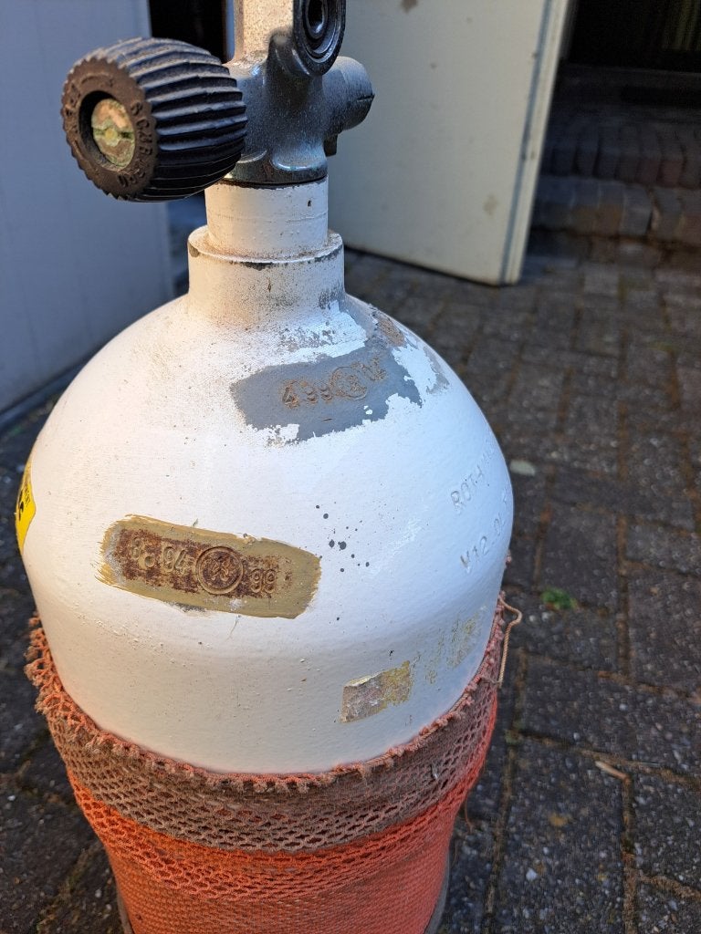 persluchtfles, Ophalen, Gebruikt, Duikfles