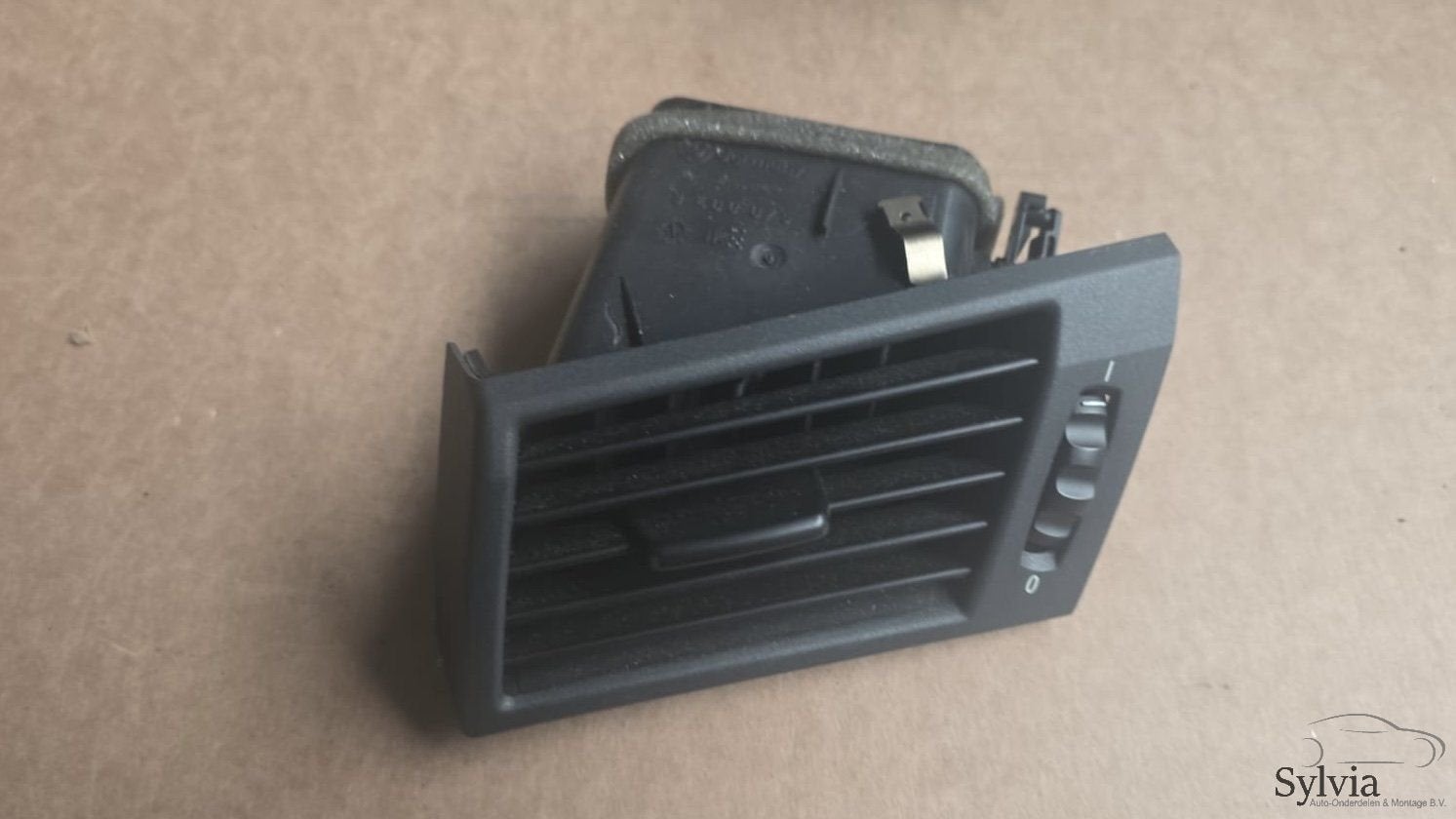 Luchtrooster Ventilatie Dashboard Links Grijs BMW X3  E83 64, Gebruikt, -, -, Ophalen of Verzenden