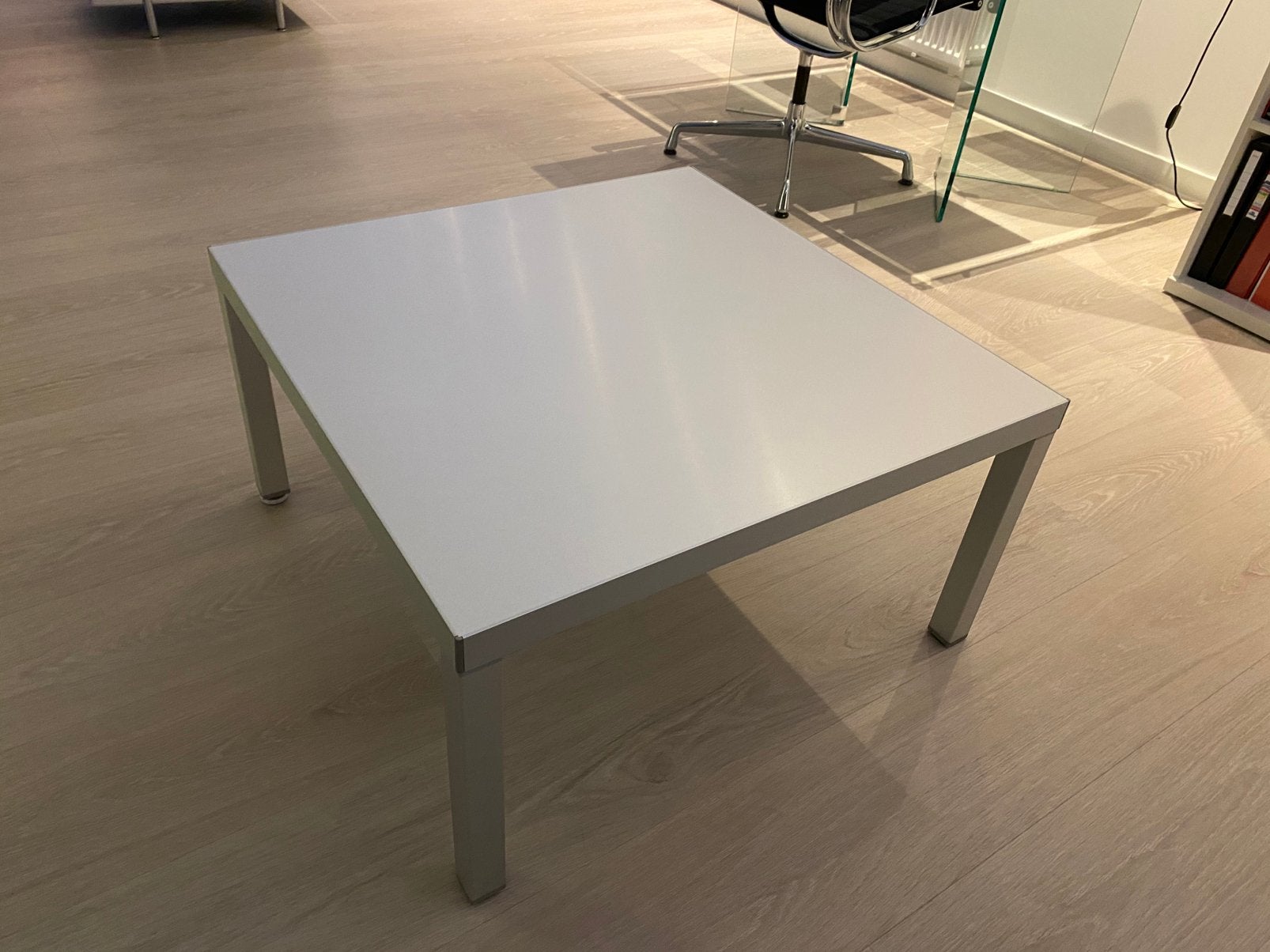 Ycami Editie: Design Salon / Hoektafel, Ophalen, Minder dan 50 cm, 50 tot 100 cm, Rond