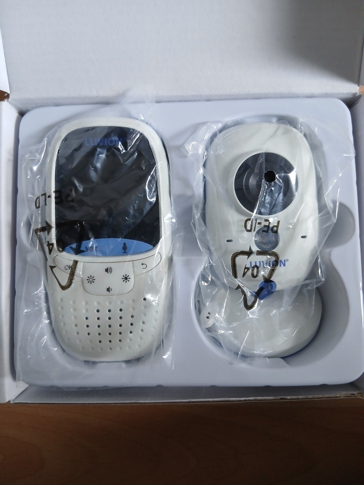 Luvion Easy Babyfoon met camera en terugspreekfunctie, Kinderen en Baby's, Ophalen, Zo goed als nieuw